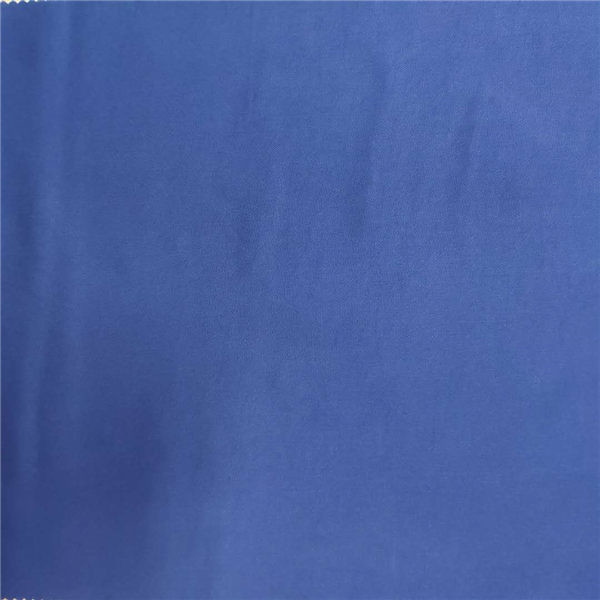 100% Rayon Dyed Fabric 30X30 Yarn Count 165GSM Color Elegant No Deformation